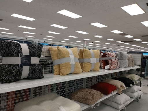 Clothing Store «Ross Dress for Less», reviews and photos, 1217 W State Hwy 114, Grapevine, TX 76051, USA