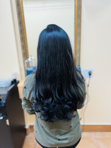 Beauty Salon «Aaina Beauty Salon», reviews and photos, 337 S Broadway, Hicksville, NY 11801, USA