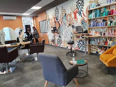 Gomina Coiffure ️ | Coiffeur Desvres à Desvres