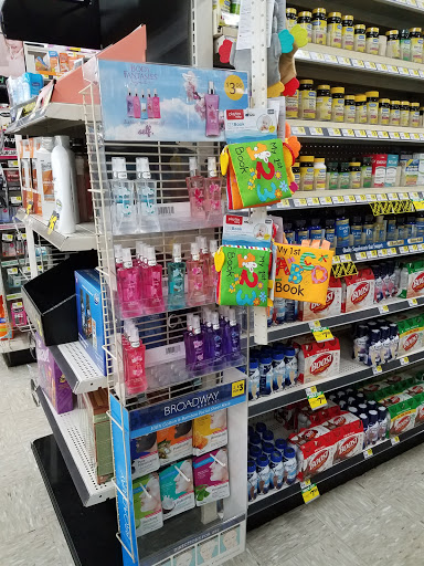 Discount Store «Dollar General», reviews and photos, 647 Lombard Rd, Red Lion, PA 17356, USA