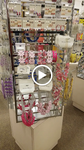 Department Store «Bon-Ton», reviews and photos, 1706 Sheridan Dr, Buffalo, NY 14223, USA