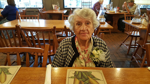 American Restaurant «Cracker Barrel Old Country Store», reviews and photos, 13833 W Hillsborough Ave, Tampa, FL 33635, USA