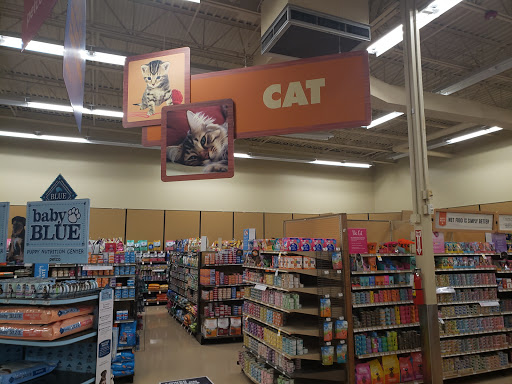 Pet Supply Store «Petco Animal Supplies», reviews and photos, 5975 20th St, Vero Beach, FL 32966, USA