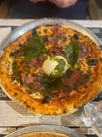 Pizza du Restaurant La Vague à Six-Fours-les-Plages - n°3