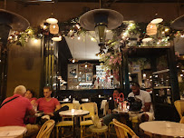Atmosphère du Restaurant Café des Arts et Métiers à Paris - n°10