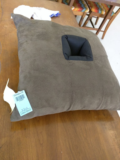 Thrift Store «Goodwill», reviews and photos