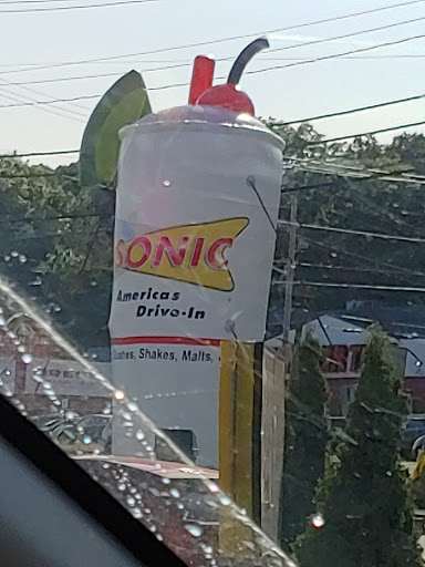 Fast Food Restaurant «Sonic Drive-In», reviews and photos, 1365 Old Boston Post Rd, Milford, CT 06460, USA