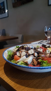 Salade grecque du Restaurant de fruits de mer Chez Roger à Marseille - n°2
