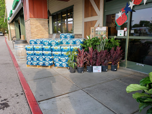 Grocery Store «Fresh Thyme Farmers Market - Kirkwood MO», reviews and photos, 1018 N Kirkwood Rd, Kirkwood, MO 63122, USA