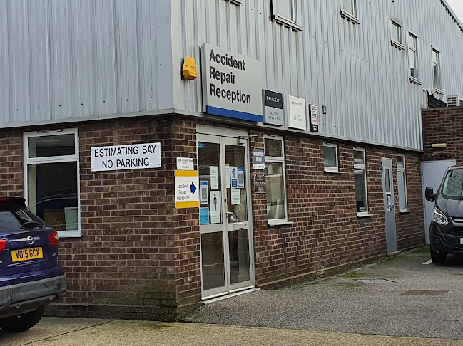 Reviews of John Grose Accident Repair Centre in Ipswich - Auto repair shop