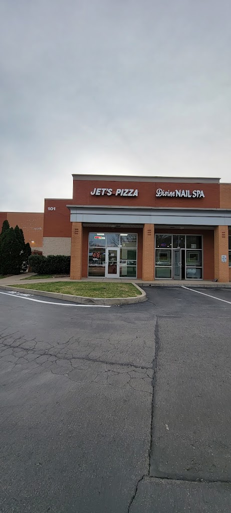 Jet's Pizza 37027