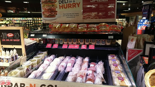 Supermarket «Giant Eagle Supermarket», reviews and photos, 205 West Ave, Tallmadge, OH 44278, USA