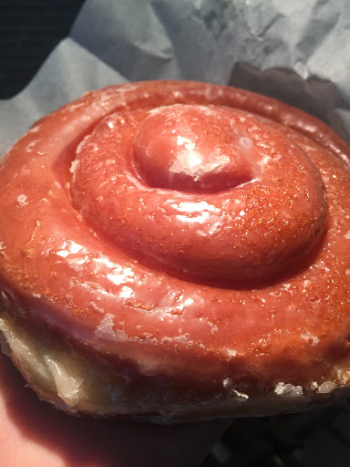 Donut Shop «16th Street Donut Shop», reviews and photos, 1601 F St, Sacramento, CA 95814, USA