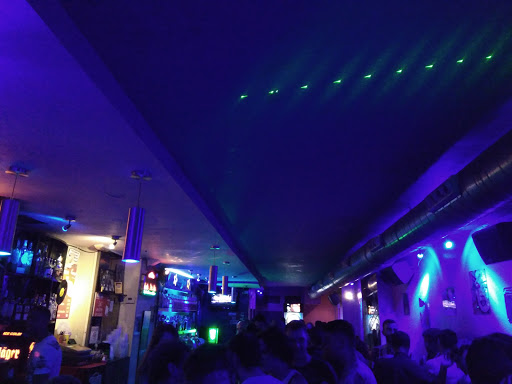 Información y opiniones sobre Pub Warhol de Huesca