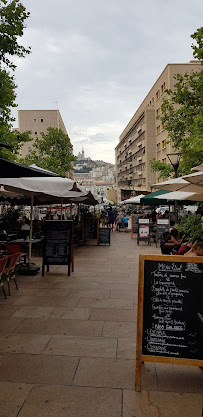 Atmosphère du Restaurant Le Caveau à Marseille - n°16