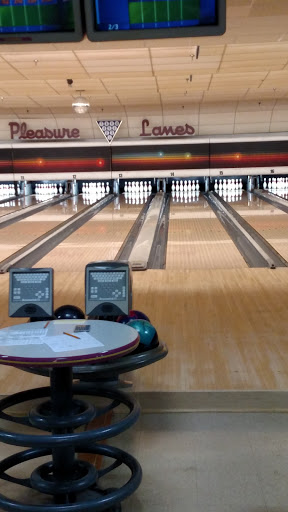 Bowling Alley «Pleasure Lanes», reviews and photos, 144 South Ave, Hilton, NY 14468, USA