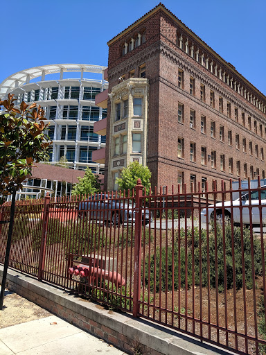 Zuckerberg San Francisco General Hospital and Trauma Center