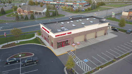 Tire Shop «Discount Tire Store - Maple Grove, MN», reviews and photos, 16485 County Rd 30, Maple Grove, MN 55311, USA