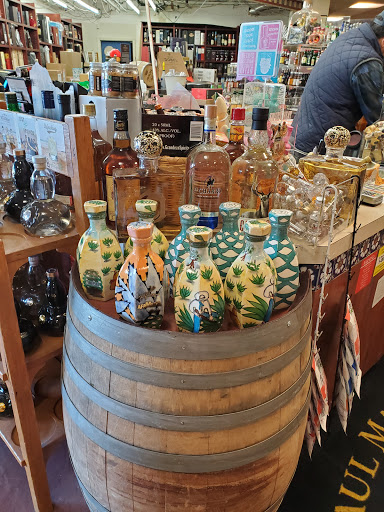 Liquor Store «Old Town Liquor & Deli», reviews and photos, 2304 San Diego Ave A, San Diego, CA 92110, USA