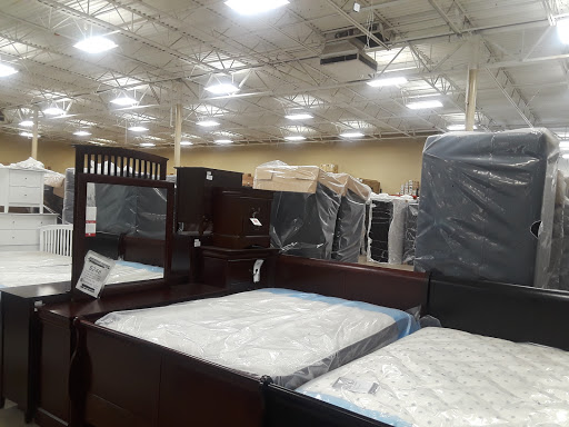 Furniture Store «American Freight Furniture and Mattress», reviews and photos, 2964 W Wheatland Rd, Dallas, TX 75237, USA