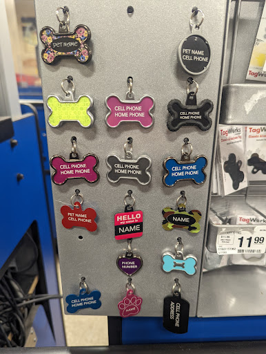 Pet Supply Store «PetSmart», reviews and photos, 777 S Willow St, Manchester, NH 03103, USA