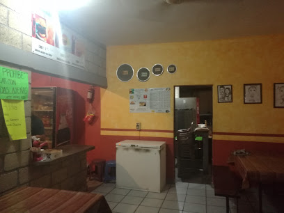 Moyo , S Pizza - Benito Juárez, 62643 Amacuzac, Mor., Mexico
