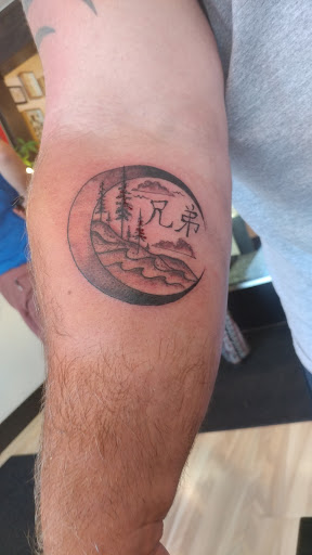 Explore mom and dad tattoo ideas, creative tattoo ideas in South Lake Tahoe, available at Lake Monster Tattoo