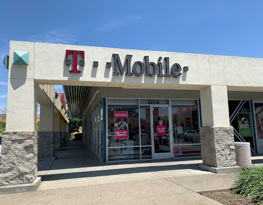 Cell Phone Store «T-Mobile», reviews and photos, 421 Pioneer Ave Suite A, Woodland, CA 95776, USA