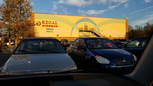 Movie Theater «Regal Cinemas Pinnacle 18 IMAX & RPX», reviews and photos, 11240 Parkside Dr, Knoxville, TN 37922, USA