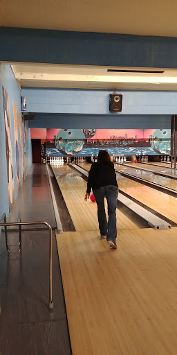 Bowling Alley «Tiger Bowl», reviews and photos, 211 N Parkway Ave, Battle Ground, WA 98604, USA