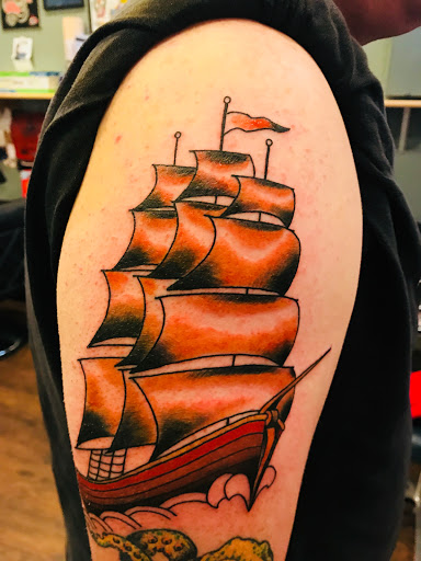 Tattoo Shop «Burien Tattoo -White Center», reviews and photos, 9619 16th Ave SW, Seattle, WA 98106, USA