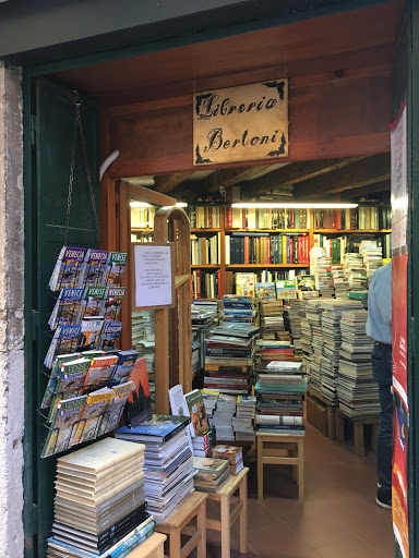 Libreria Bertoni (libri nuovi e usati)