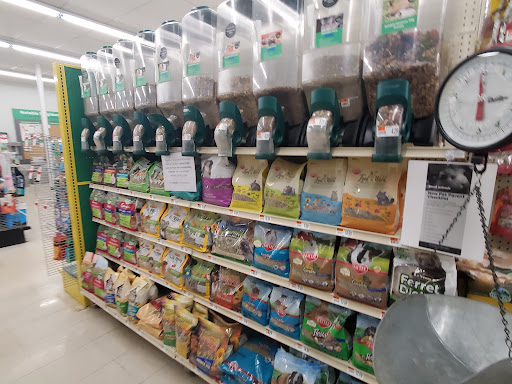 Pet Supply Store «Pet Supplies Plus», reviews and photos, 471 Boston Post Rd, Orange, CT 06477, USA