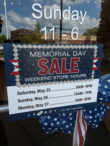 Furniture Store «La-Z-Boy Furniture Galleries», reviews and photos, 935 S Rand Rd, Lake Zurich, IL 60047, USA