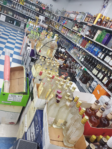 Liquor Store «Chamblee Package Store», reviews and photos, 2511 Chamblee Tucker Rd, Chamblee, GA 30341, USA