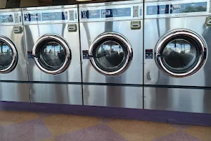 Spin City Laundromat image
