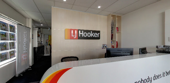 Reviews of LJ Hooker Pukekohe in Pukekohe - Real estate agency