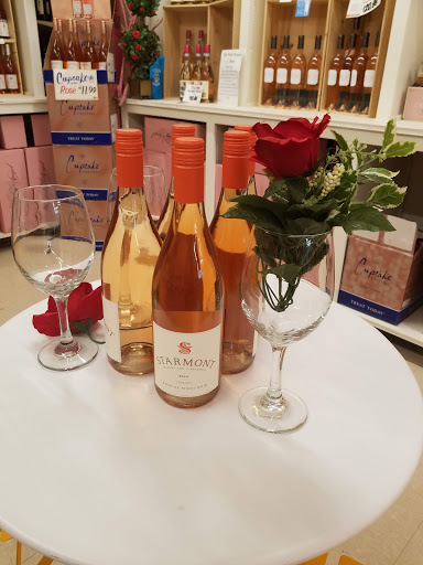 Liquor Store «Circus Wines Beer & Spirits», reviews and photos, 56 Newman Springs Rd, Red Bank, NJ 07701, USA