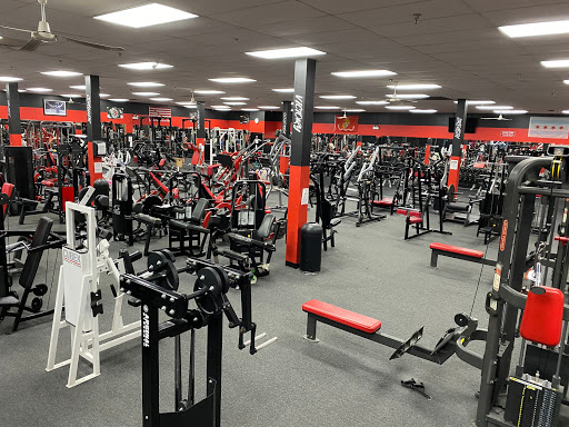 Gym «BrickHaus Fitness Gym Open 24 Hours», reviews and photos, 266 E Geneva Rd, Wheaton, IL 60187, USA