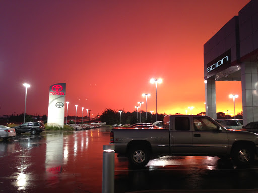 Toyota Dealer «Carlson Toyota», reviews and photos, 12880 Riverdale Dr NW, Coon Rapids, MN 55448, USA