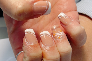 Allure Nails Loughborough image