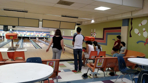 Bowling Alley «White Oak Bowling Lanes», reviews and photos, 11207 New Hampshire Ave, Silver Spring, MD 20904, USA