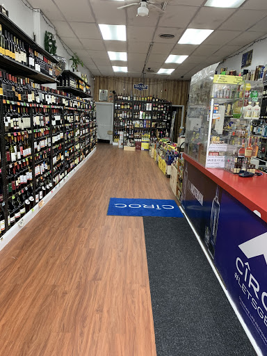 Liquor Store «Cortelyou Wine & Liquor Co», reviews and photos, 1524 Cortelyou Rd, Brooklyn, NY 11226, USA