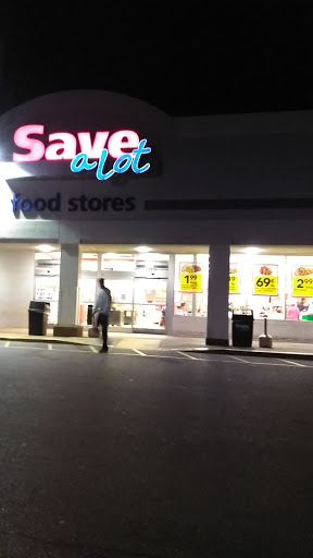 Grocery Store «Save-A-Lot», reviews and photos, 1134 Gallatin Pike S, Madison, TN 37115, USA