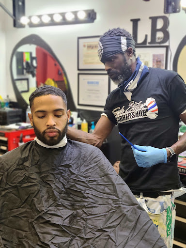 Barber Shop «Fresh Styles Barbershop», reviews and photos, 3200 S Cooper St #112, Arlington, TX 76015, USA