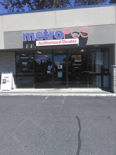 Cell Phone Store «MetroPCS Authorized Dealer», reviews and photos, 16220 SE McLoughlin Blvd, Oak Grove, OR 97267, USA