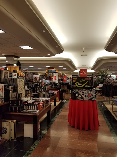 Shopping Mall «Mall St. Vincent», reviews and photos, 1133 St Vincent Ave #200, Shreveport, LA 71104, USA