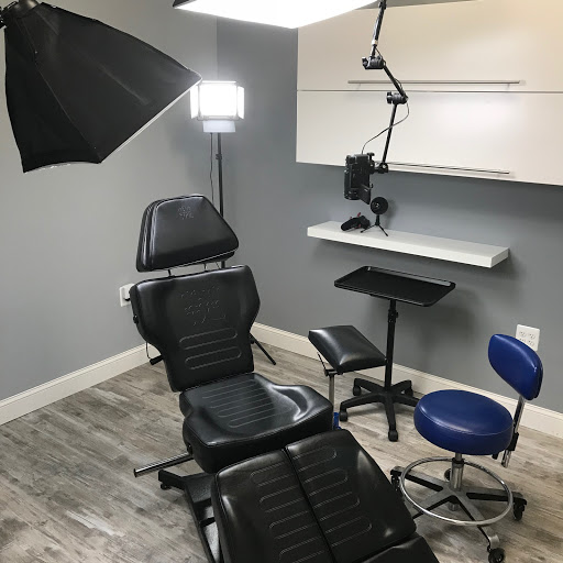 Explore ideas tattoo cuello hombre, creative tattoo ideas in Berlin, available at Valhalla Artworks