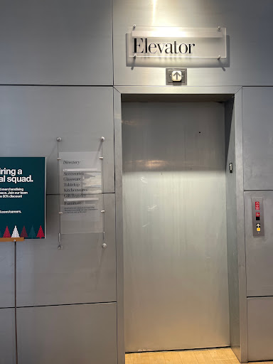 Furniture Store «Crate and Barrel», reviews and photos, 7014-604 E Camelback Rd, Scottsdale, AZ 85251, USA