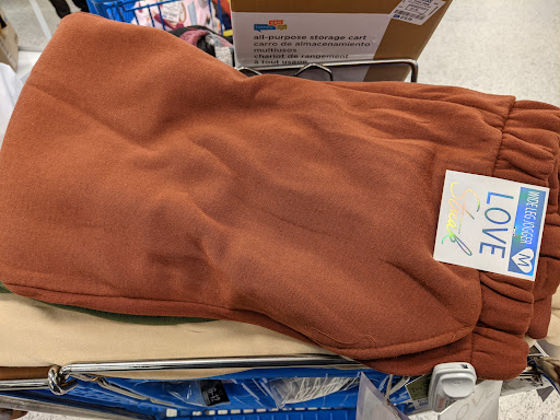 Clothing Store «Ross Dress for Less», reviews and photos, 909 N Landing Way, Renton, WA 98057, USA